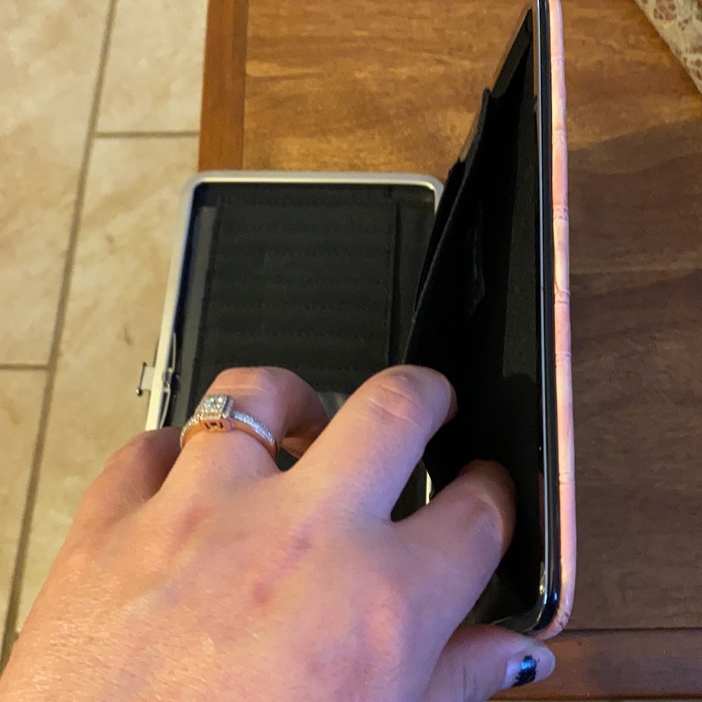 Wallet - Picture 5 of 6